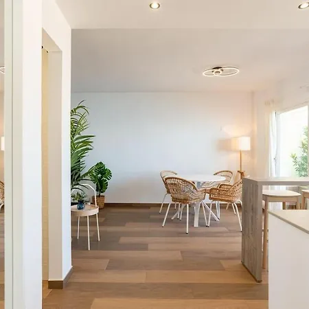 The Boat פואנגירולה