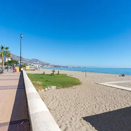 The Boat Appartamento Fuengirola